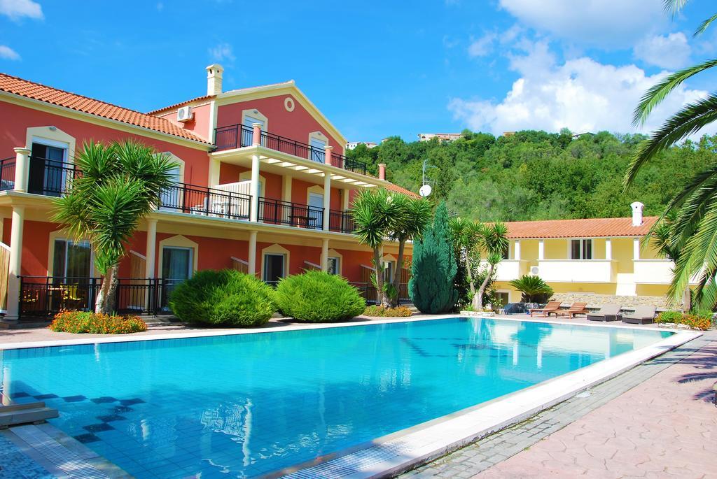 Corfu Pearl 3* ליאפאדס